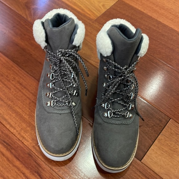 Steve Madden Shoes - Steve Madden Wharton Grey Suede boots